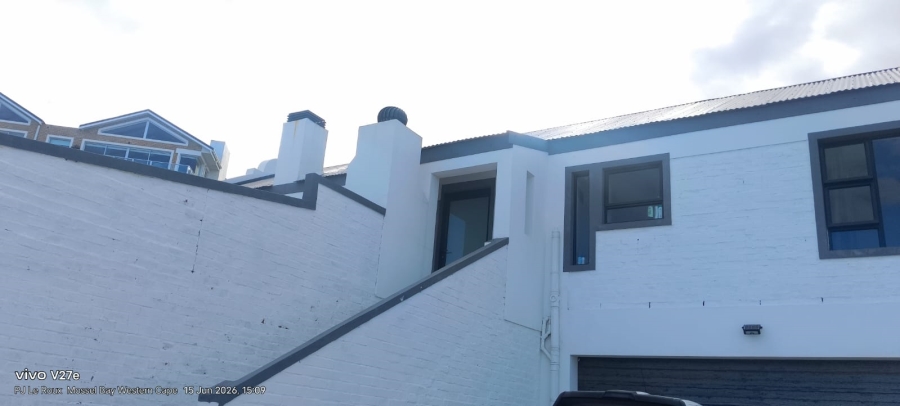 3 Bedroom Property for Sale in Menkenkop Western Cape